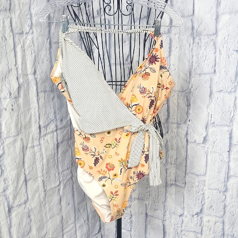 Cupshe Floral‎ and Striped One Piece Swimsuit - Cream and Orange